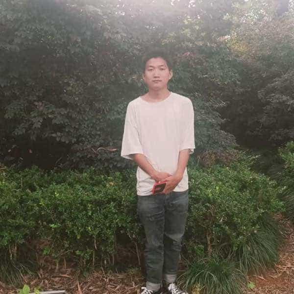 35岁岁云南单身帅哥 - 白山吉缘网