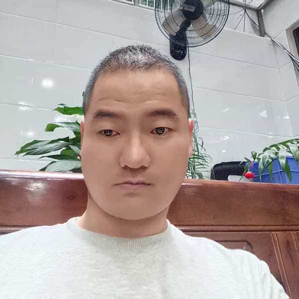 37岁岁福建单身帅哥 - 白山吉缘网