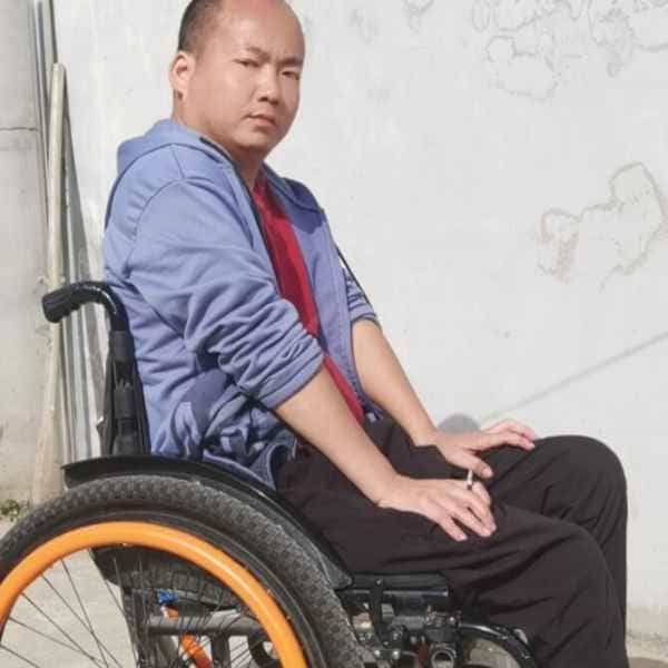 37岁岁陕西单身帅哥 - 白山吉缘网