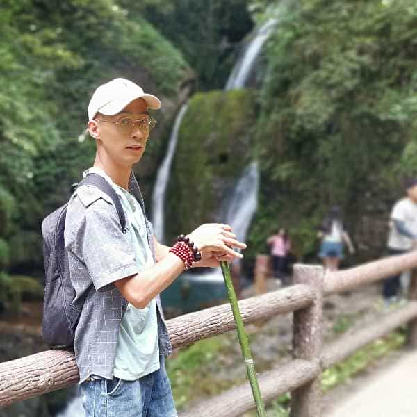 29岁岁四川单身帅哥 - 白山吉缘网