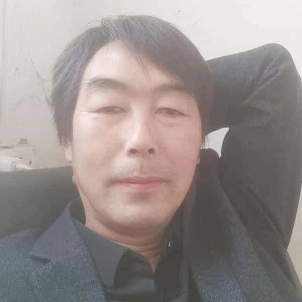 45岁岁河南单身帅哥 - 白山吉缘网